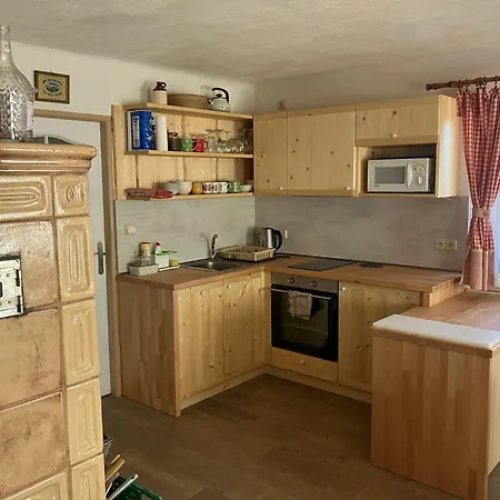 Nad Rohanovem Apartment